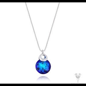 Swarovski crystals necklace Cute Chic Versatile